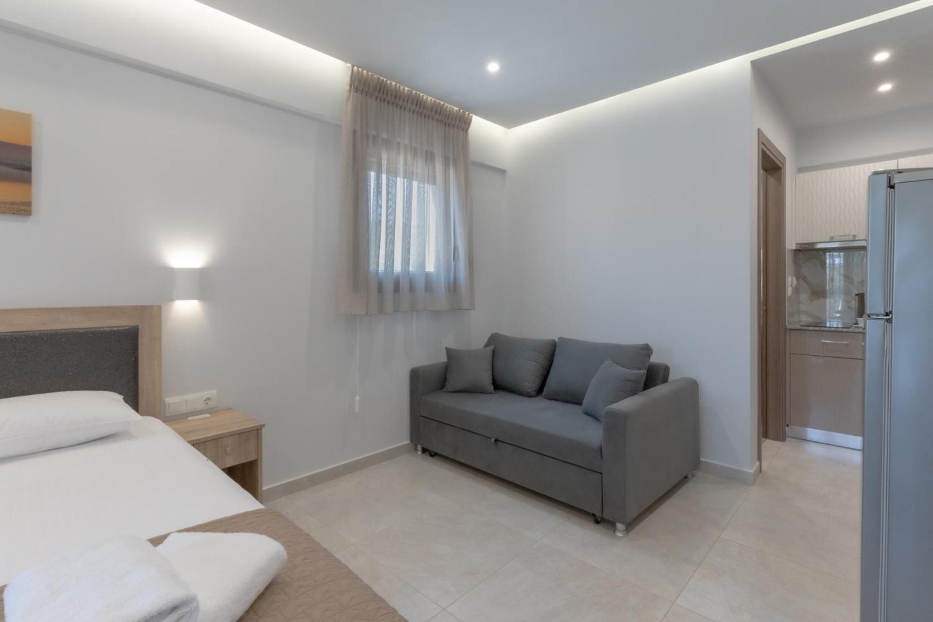 Sunshine Rooms And Suites Vrasná Exteriör bild