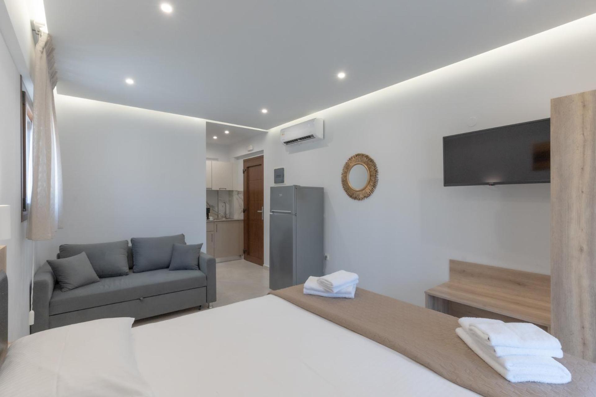 Sunshine Rooms And Suites Vrasná Exteriör bild