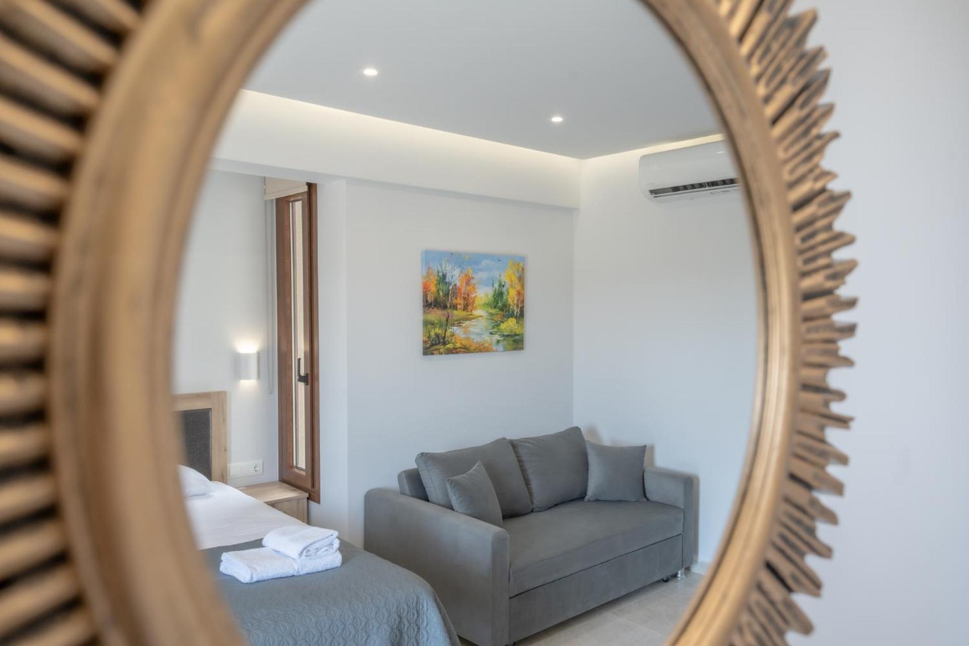 Sunshine Rooms And Suites Vrasná Exteriör bild